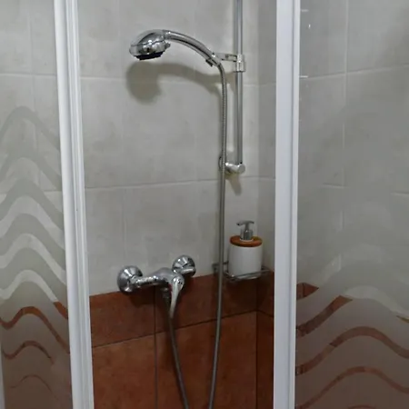 Heleniums Apartamento *